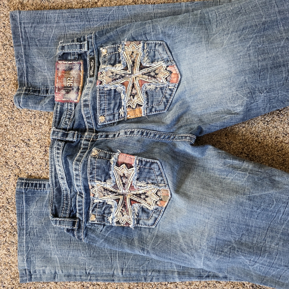 Embellished Blue Jeans with Star Design